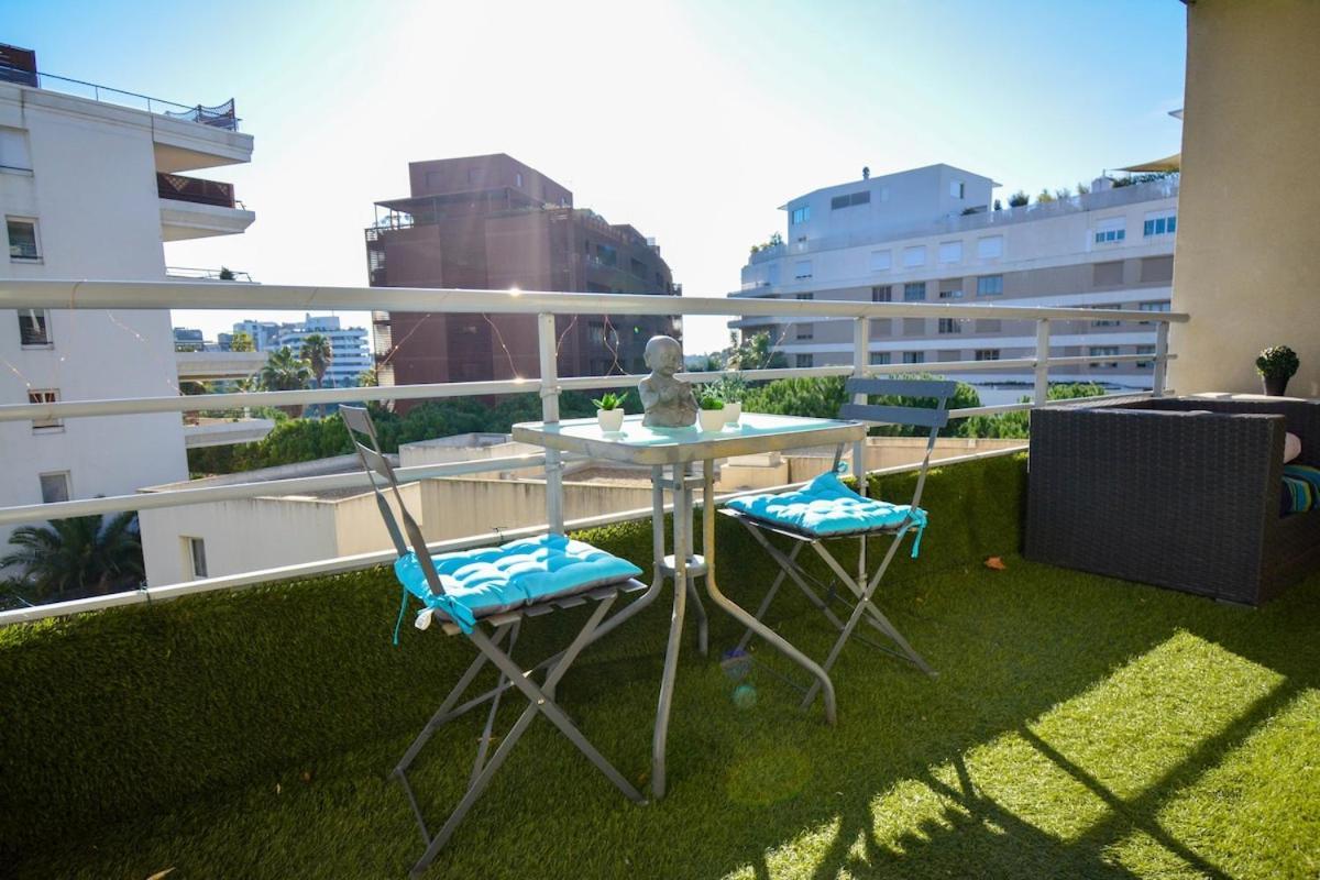 דירות מונפלייה Port Marianne Avec Terrasse Et Parking Gratuit מראה חיצוני תמונה