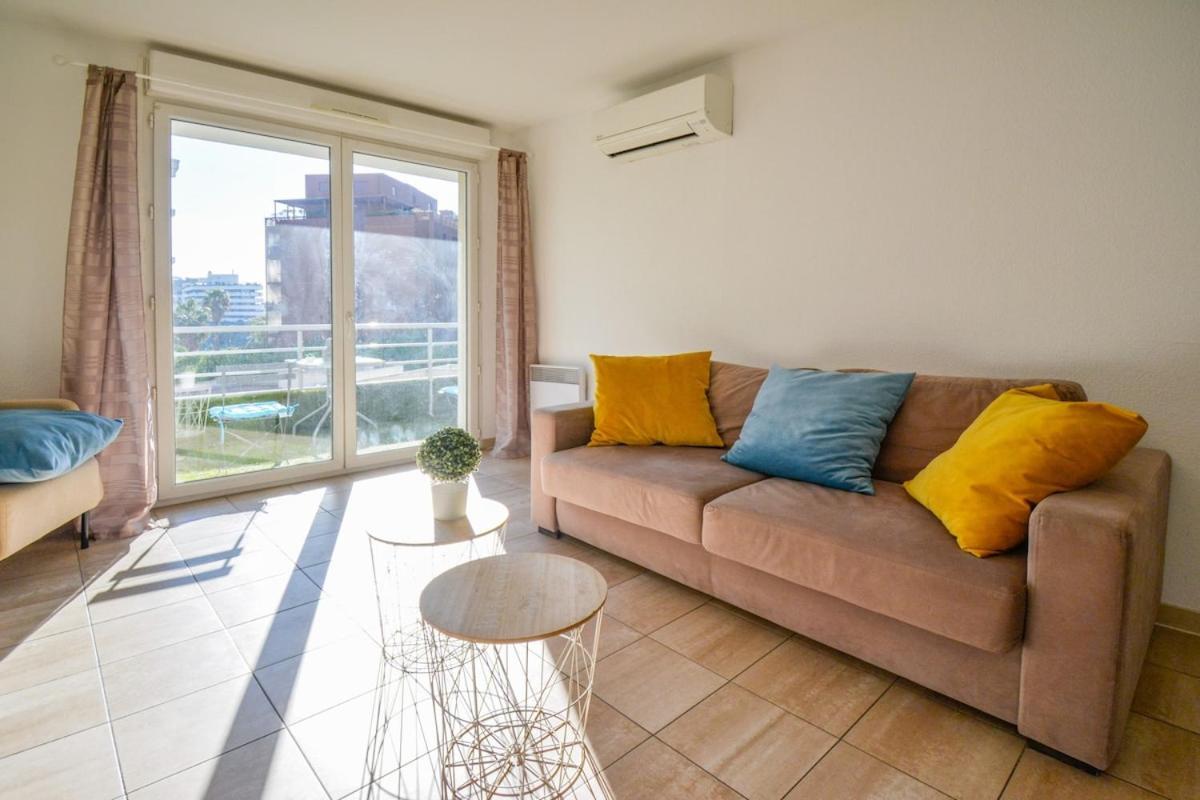 דירות מונפלייה Port Marianne Avec Terrasse Et Parking Gratuit מראה חיצוני תמונה